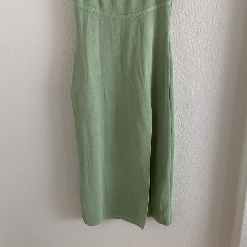 ๐ Dress - Picture 3 of 10